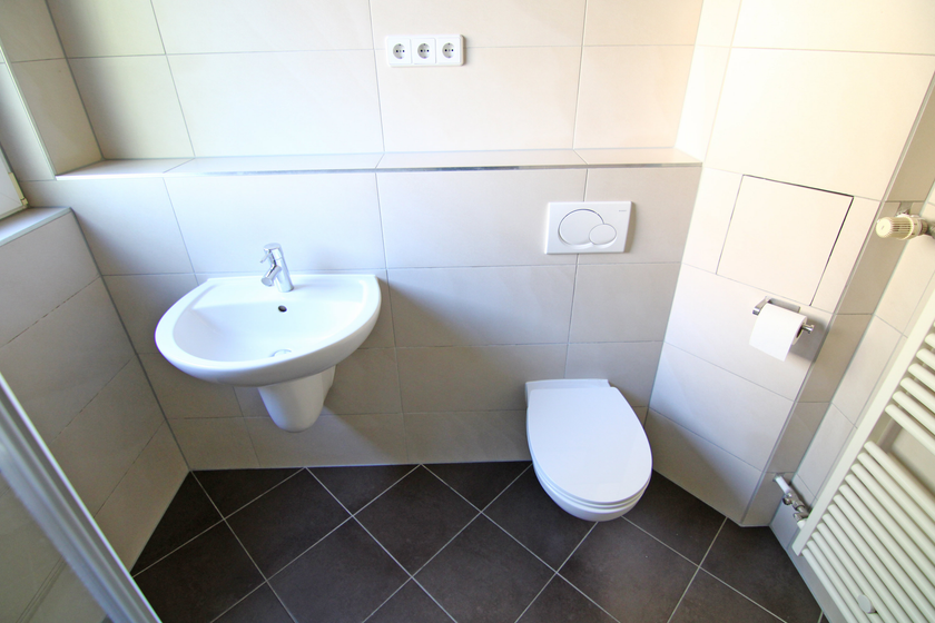 1. Badezimmer 