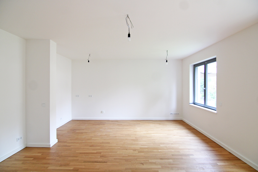 Geräumiges Wohnzimmer