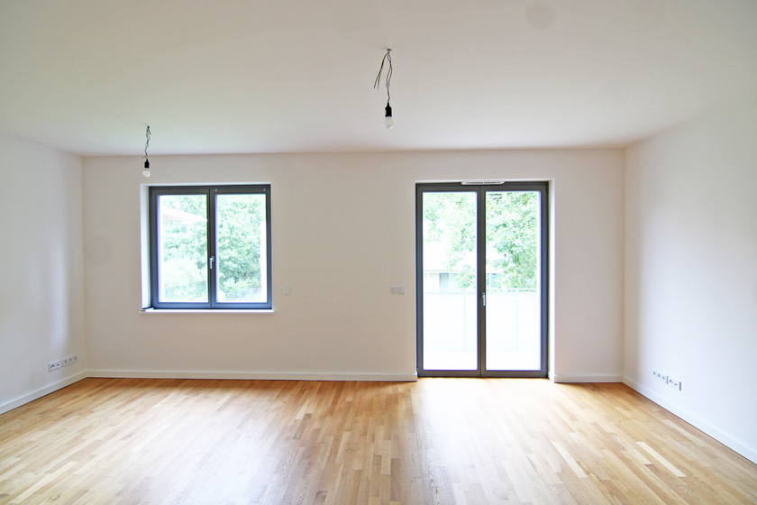 Geräumiges Wohnzimmer